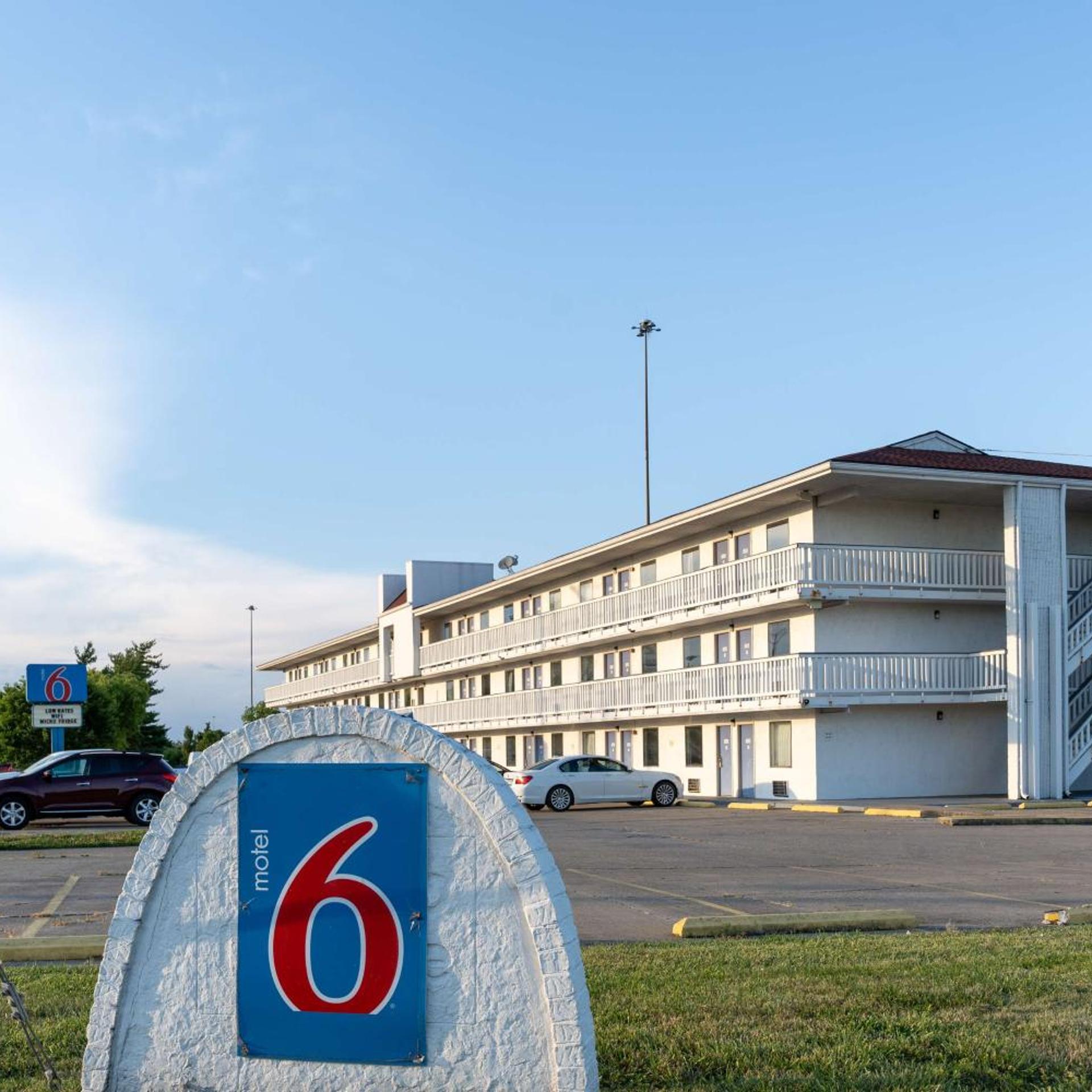 Motel6 Cincinnati, OH in SHARONVILLE - OH