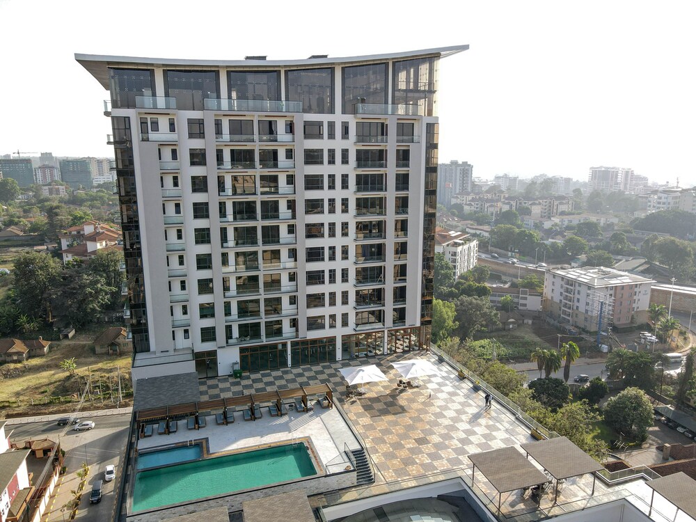 Broadwalk Residency 1/46