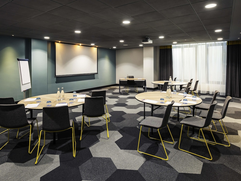 Novotel London Tower Bridge 61/69