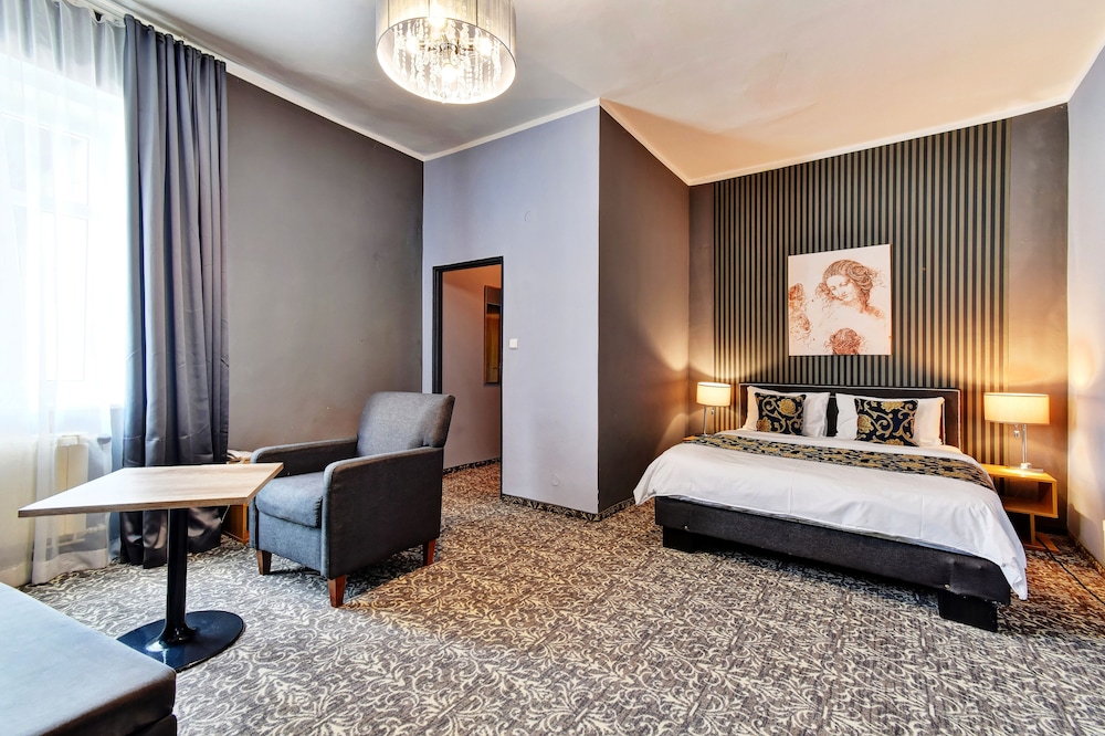 Hotel Davinci 13/48