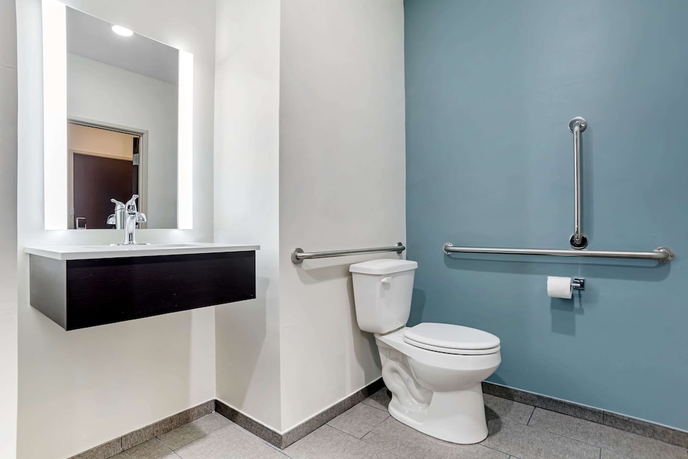 غرفة بسرير كينج لذوي الإعاقة، Sleep Inn & Suites Fort Walton Beach - Destin West 4/5