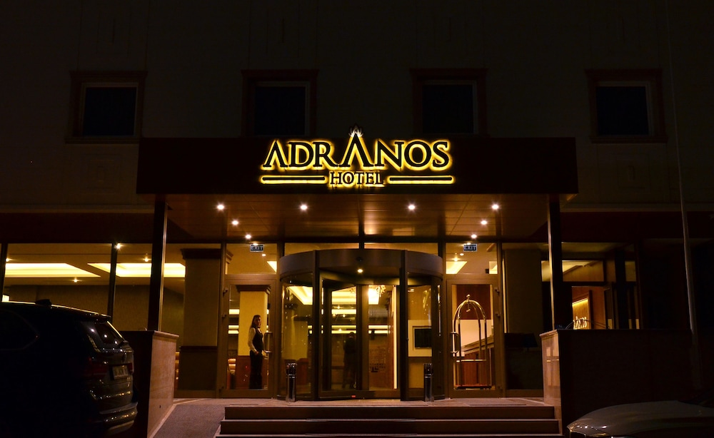 ADRANOS HOTEL 3/62