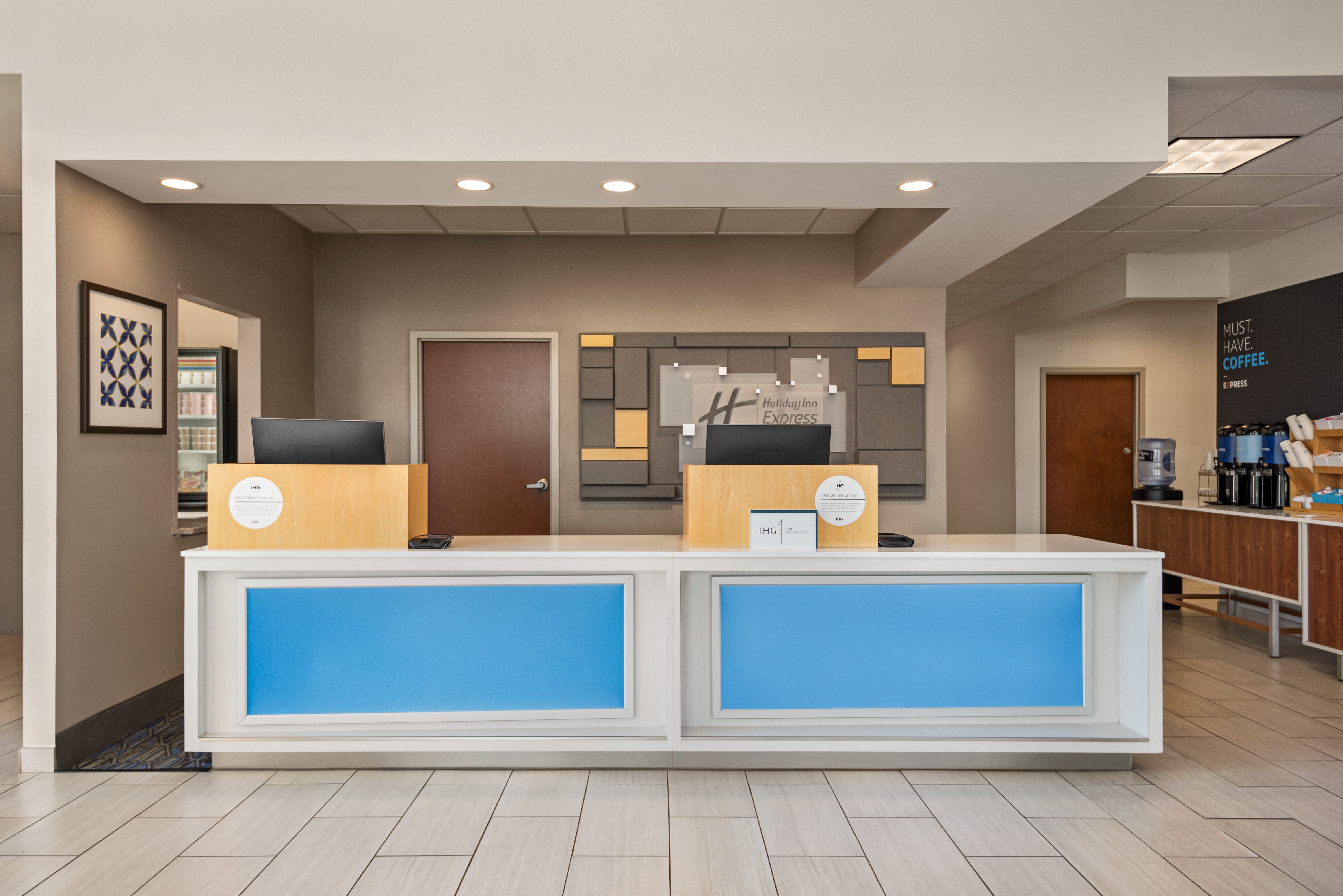 Holiday Inn Express Winchester South Stephens City 8/55