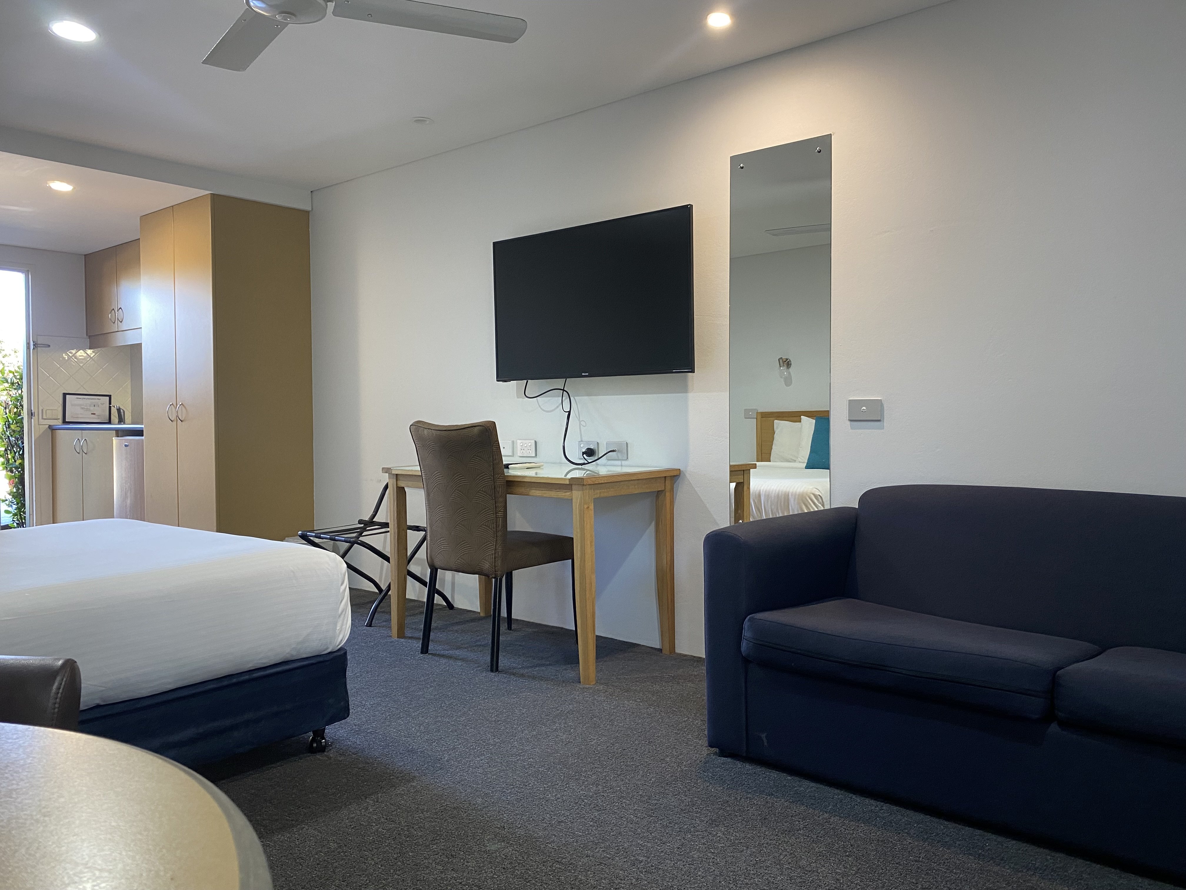 Macquarie Barracks Motor Inn 60/67