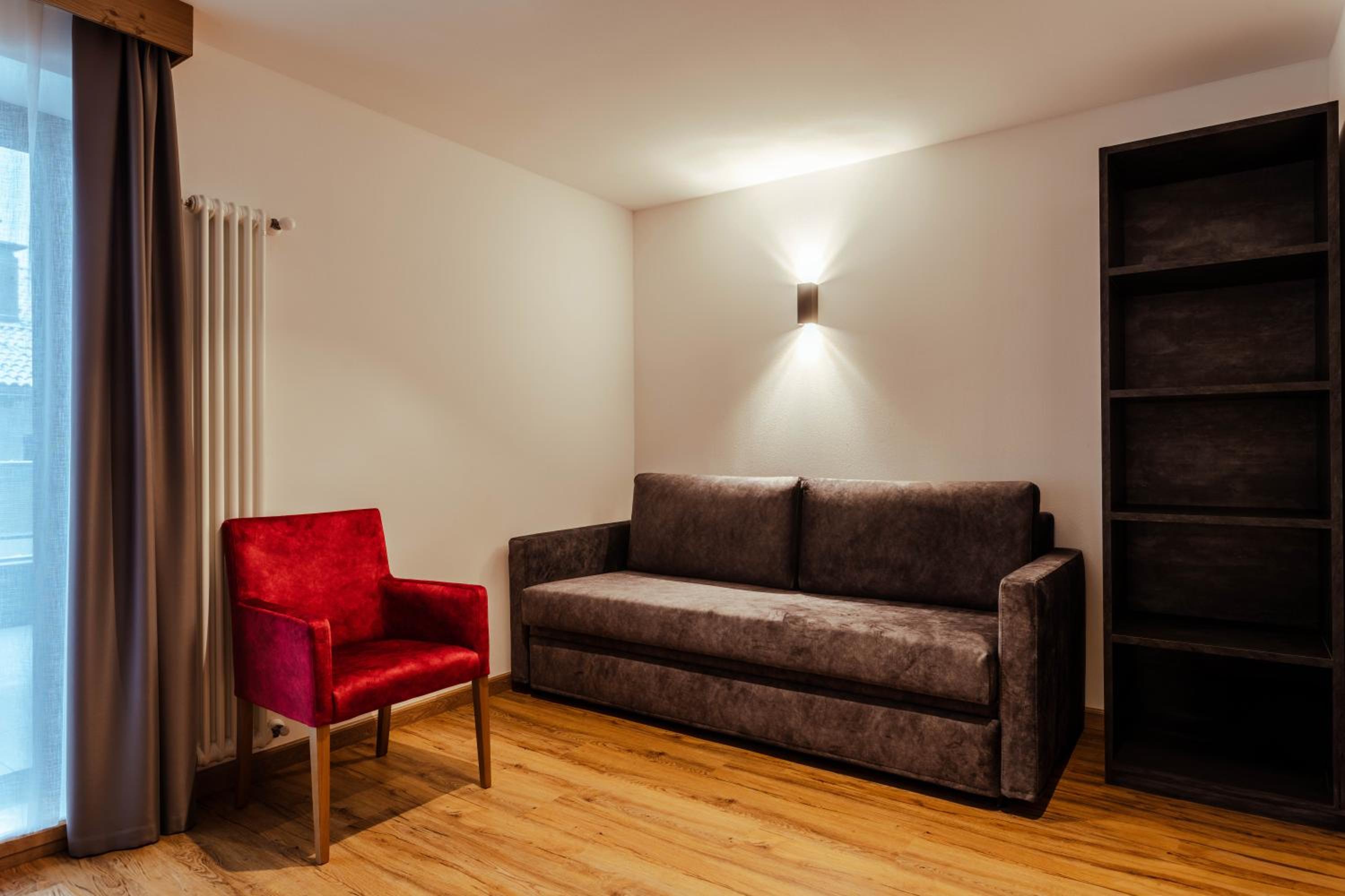 HOTEL MARIA 40/55