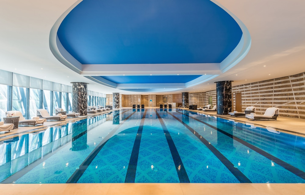 Grand Mercure Qingdao Qinglong 11/28