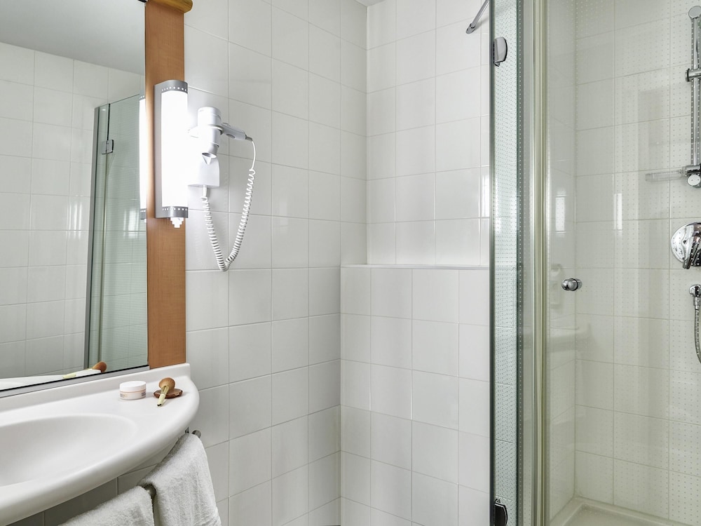 Ibis Barcelona Centro Sagrada Familia 67/70