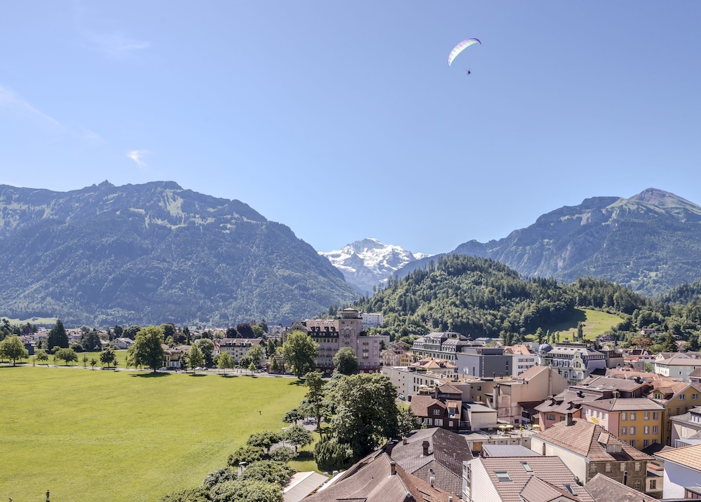 Metropole Hotel Interlaken 70/76
