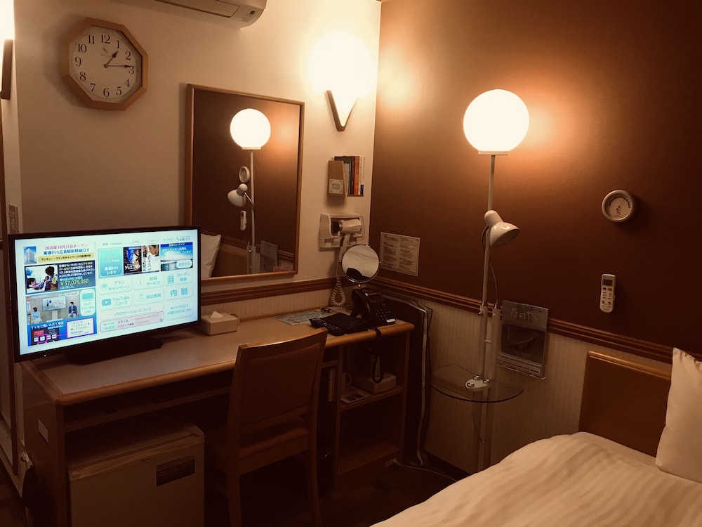 Toyoko Inn Izumo-shi Ekimae 50/60