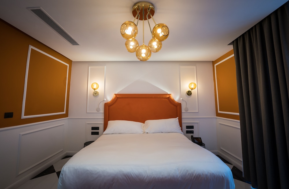 Holm Hotel And Spa 18/76