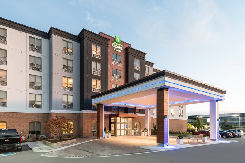 Holiday Inn Express Milton 53/57