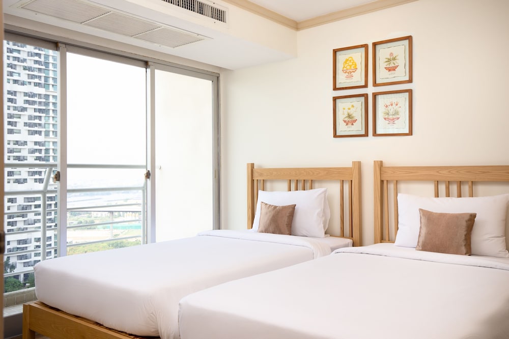2 BEDROOMS, DELUXE, RIVER VIEW