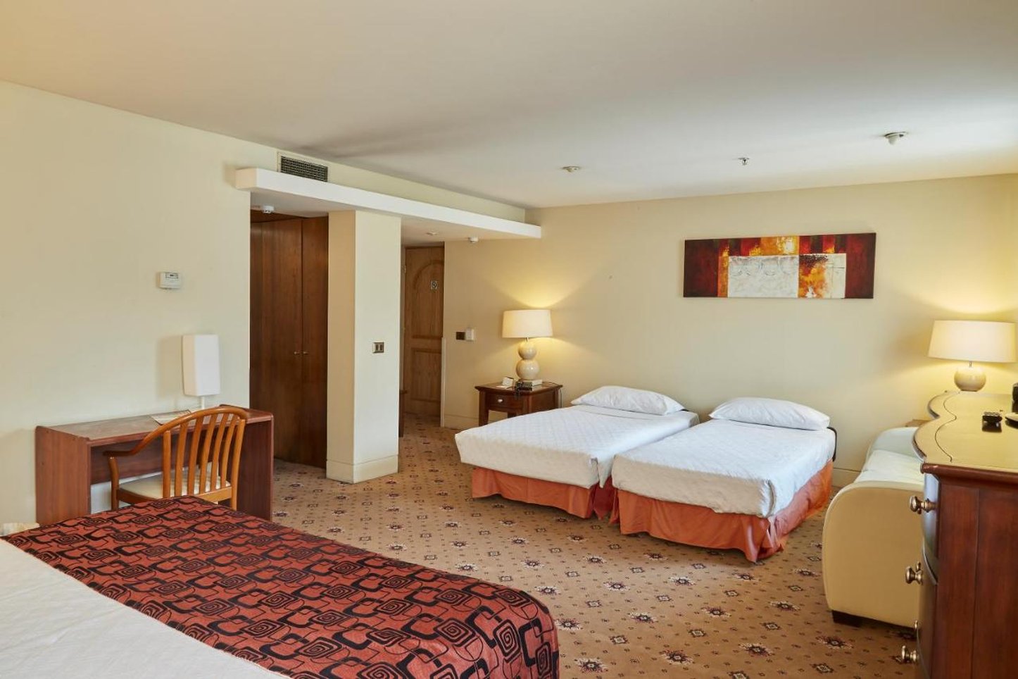 Torremayor Lyon Hotel 5/31