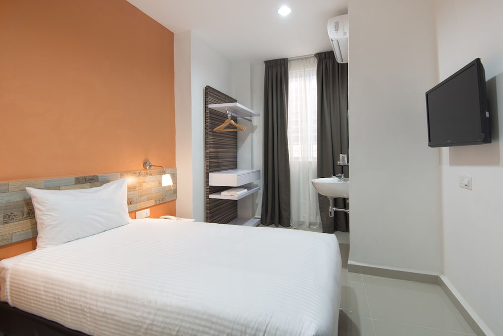Grand Swiss Hotel 14/44