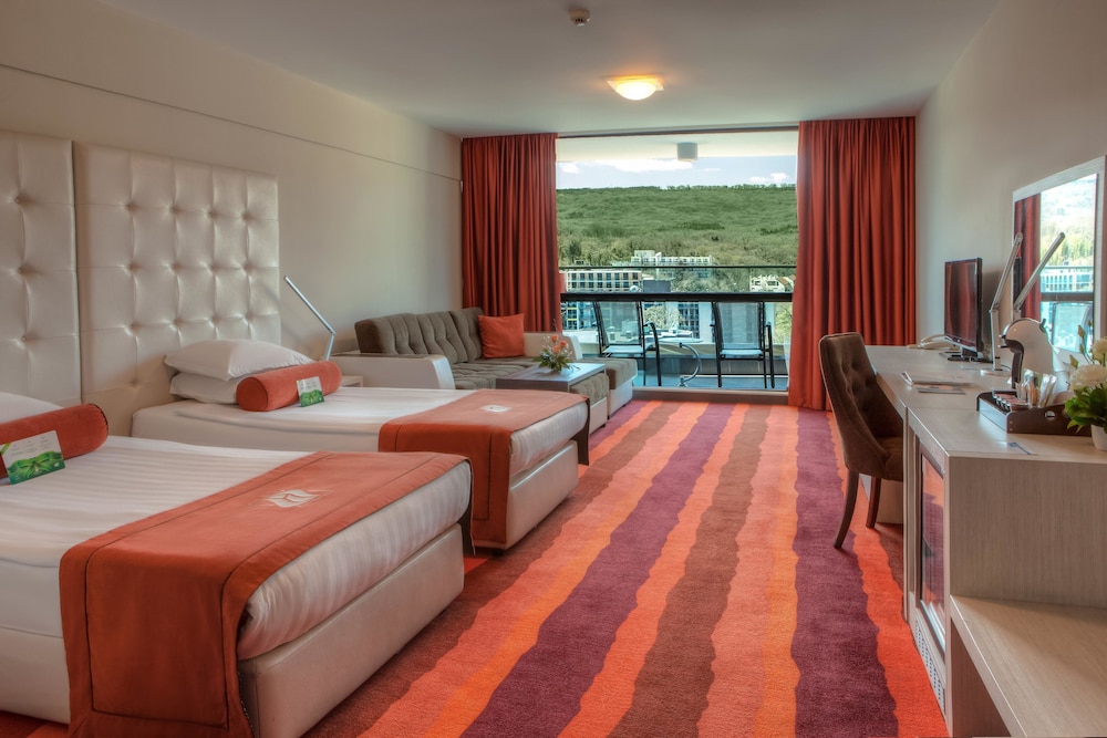 Wellness, Superior, Resort View, Balcony