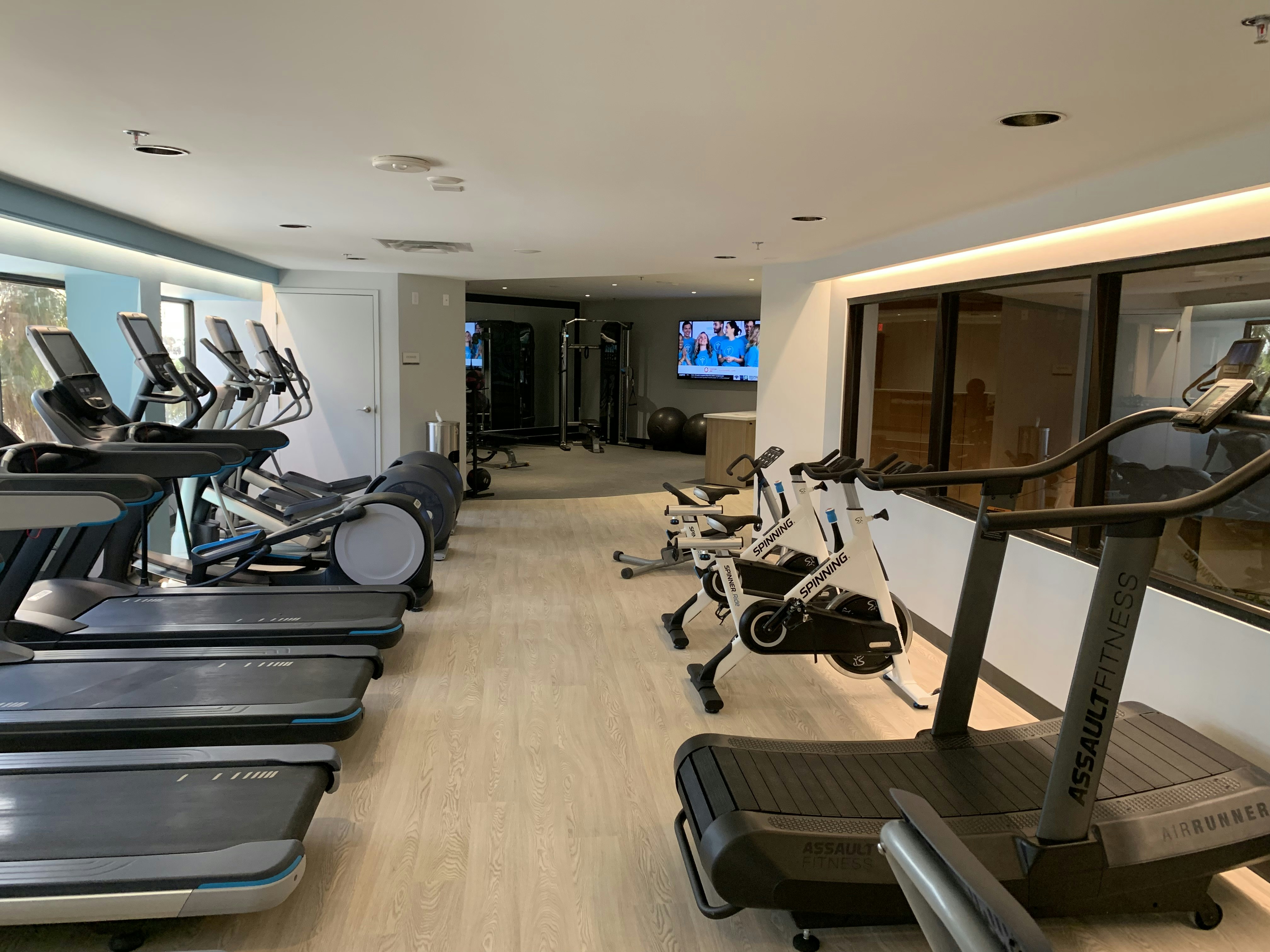 Doubletree By Hilton Tampa Rocky Point Waterfront 38/80