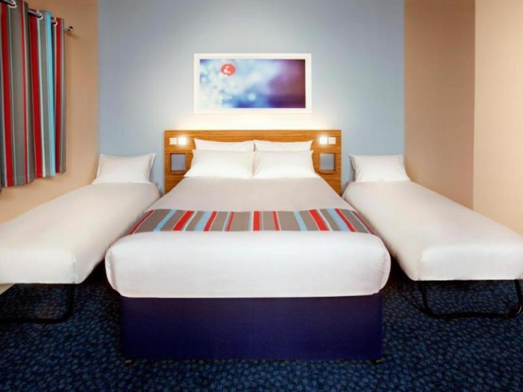 Travelodge Carlisle Central 7/14
