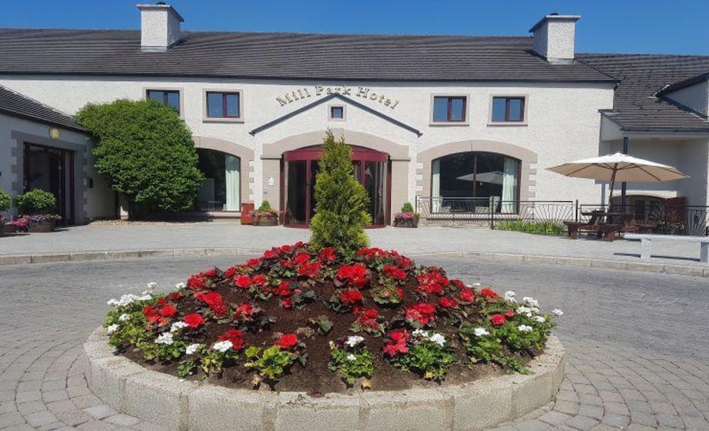 MILL PARK HOTEL 4/59