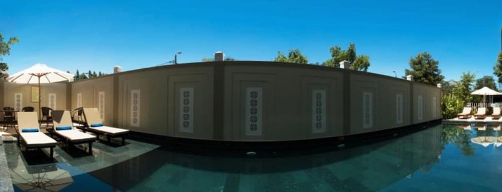 Green Apple Hotel 3/56