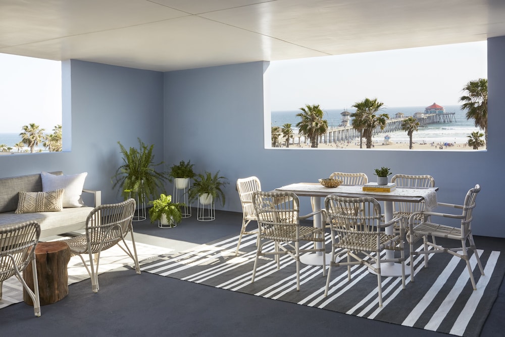 Kimpton Shorebreak Huntington Beach Resort 55/81