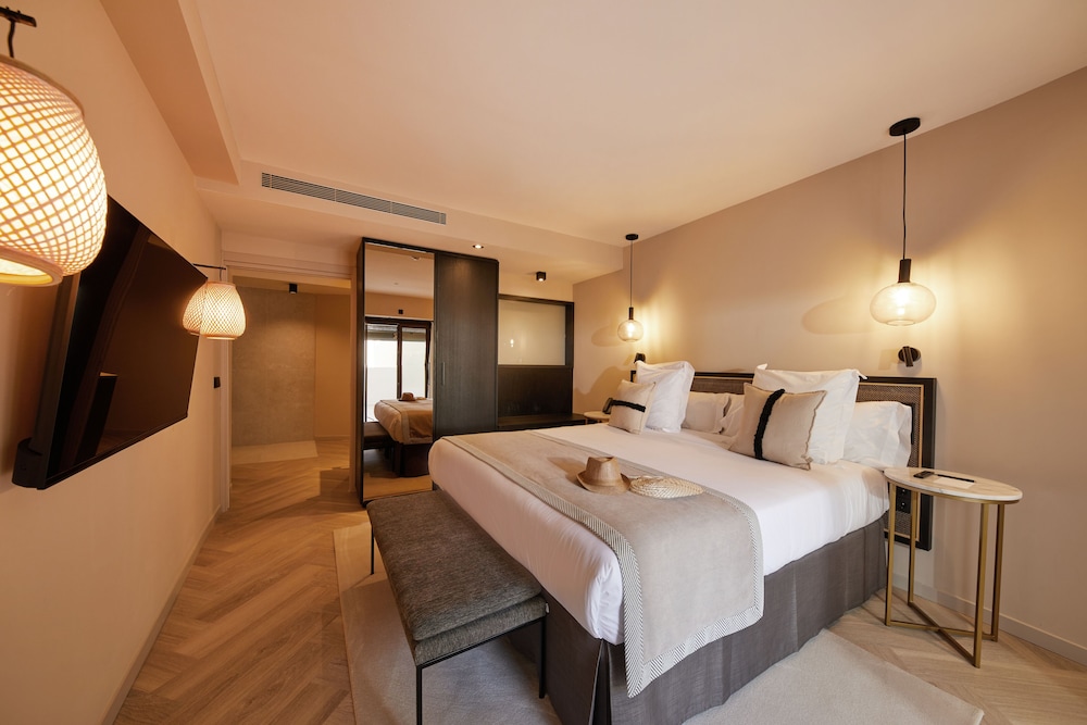 Suite, Patio
