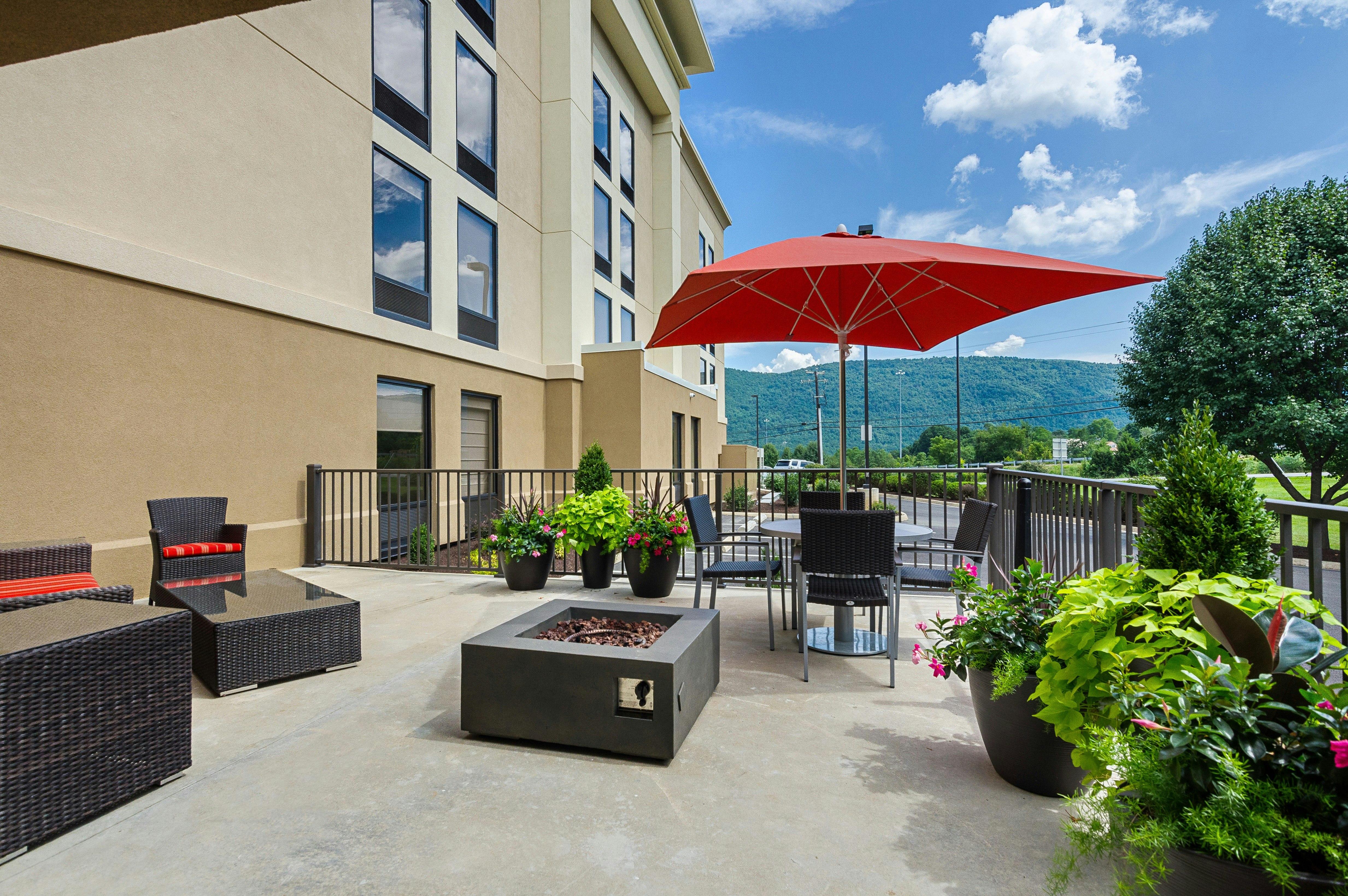 Hampton Inn Covington, VA 43/48