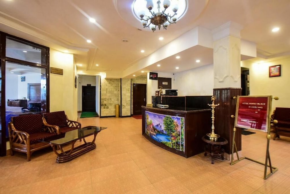 ANAND PALACE HOTEL 7/42