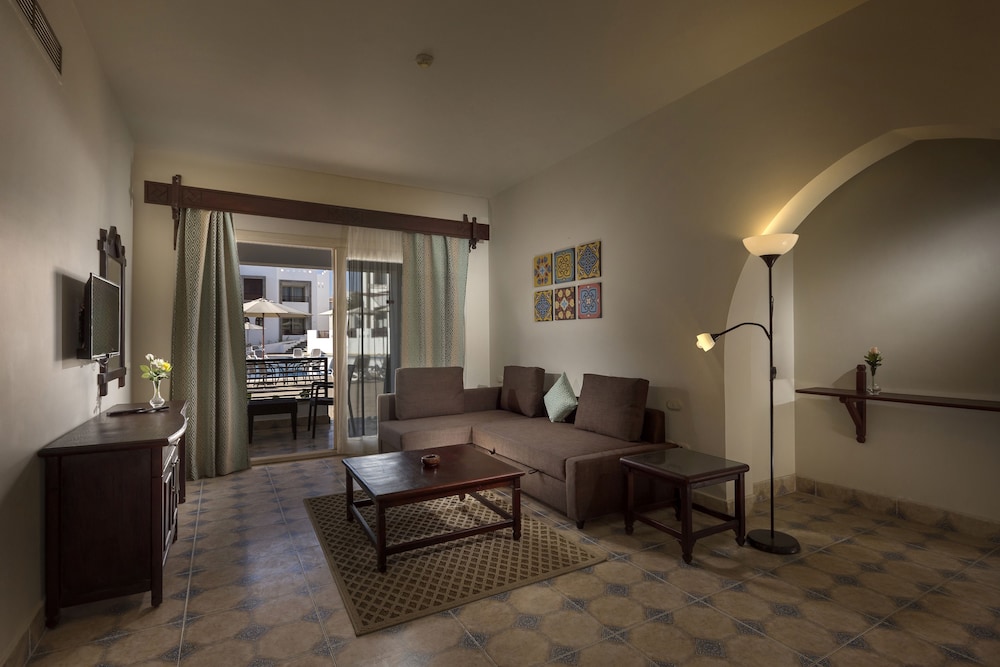 Al Diwan Resort 35/46
