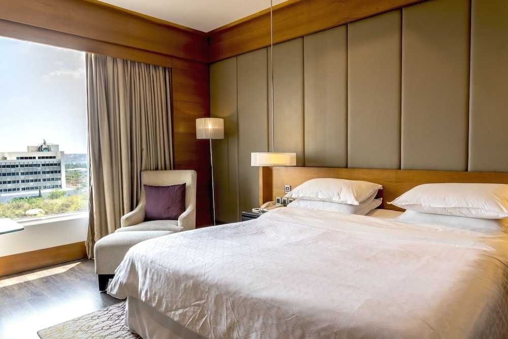 Sheraton Hyderabad Hotel 30/71