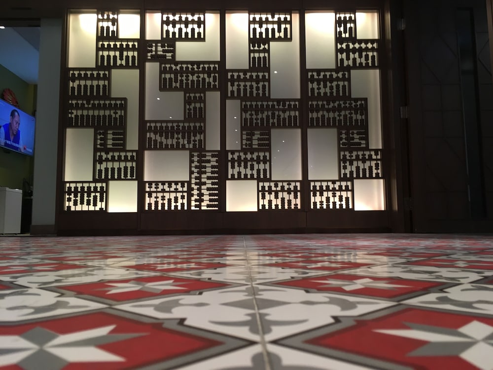 Largos Hotel 50/58