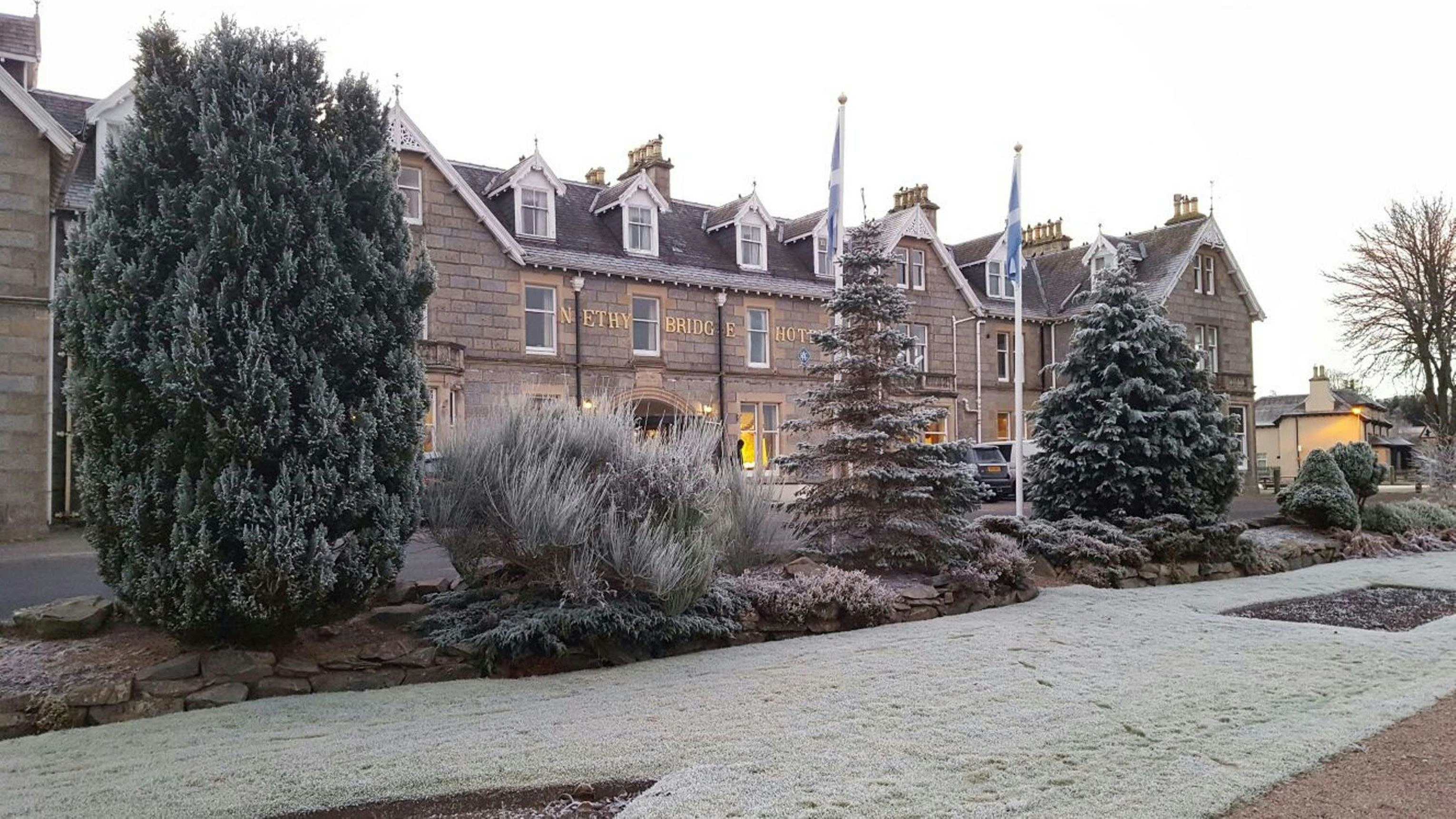 NETHYBRIDGE HOTEL 64/71