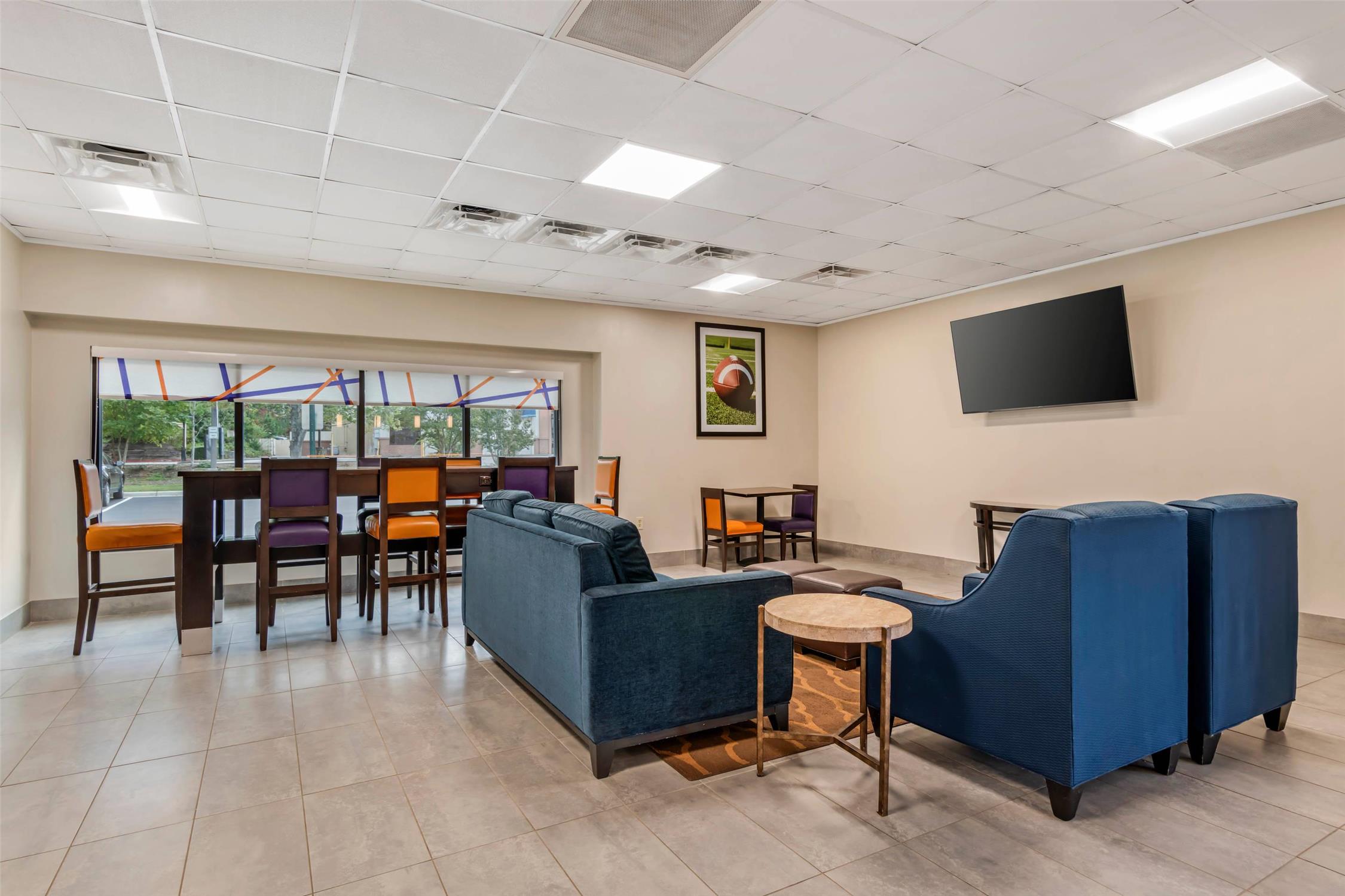 Comfort Inn & Suites Clemson - University Area 45/49