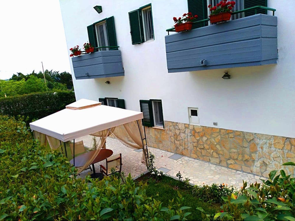 Casale Delle Piane 25/30