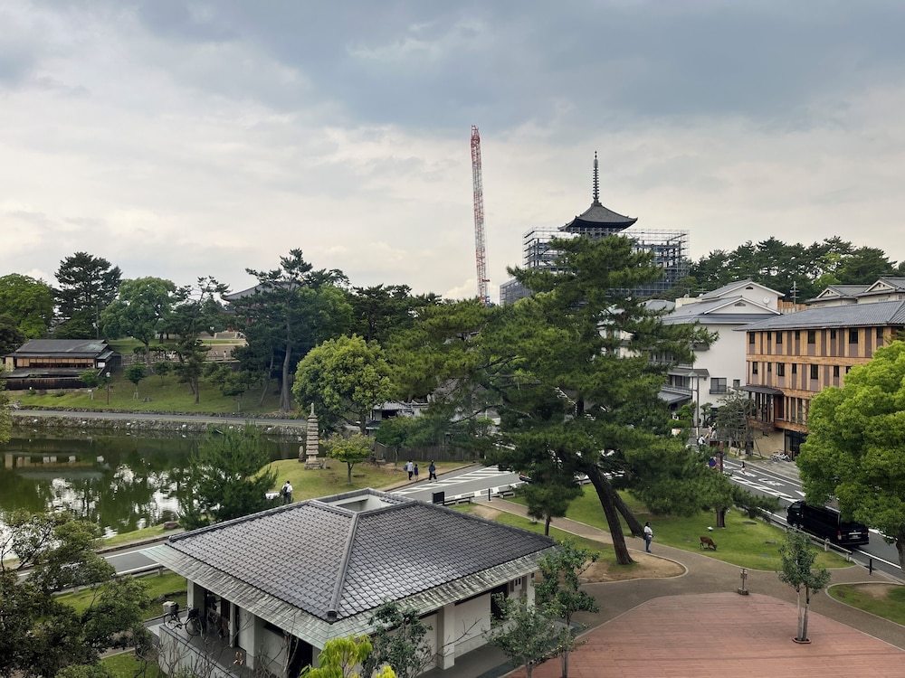 Nara Visitor Center & Inn 41/66