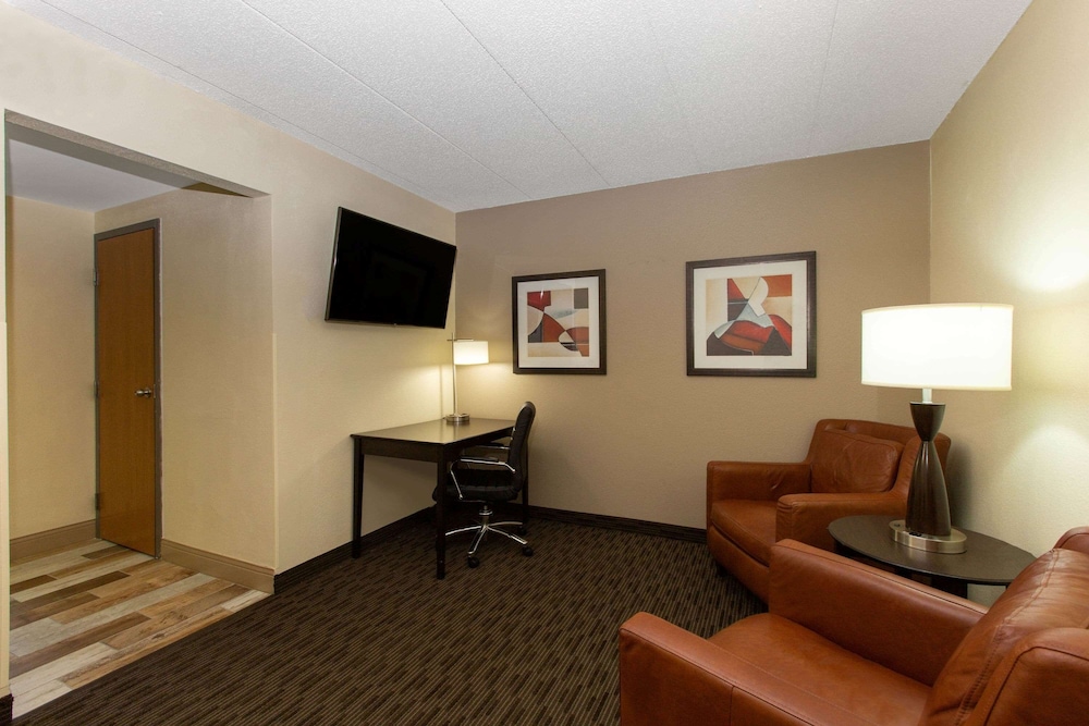 Americinn By Wyndham Apple Valley 26/41