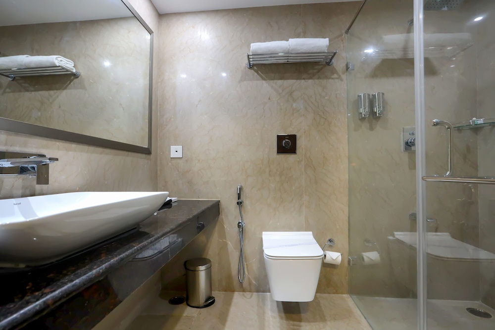 AADITHYA HOTEL 28/29