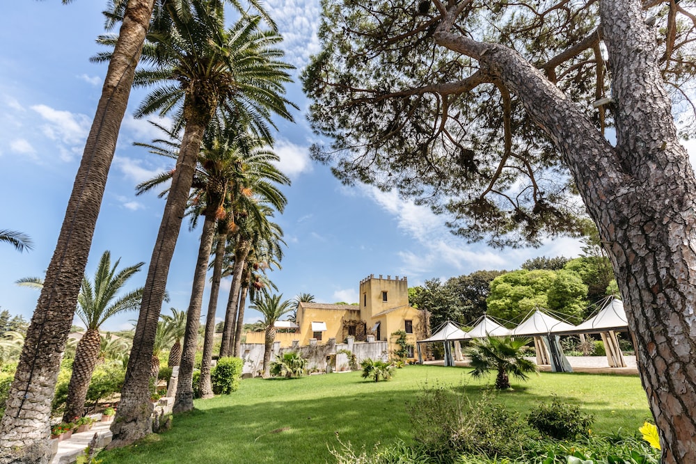 Villa Pilati Bed & Breakfast 45/50