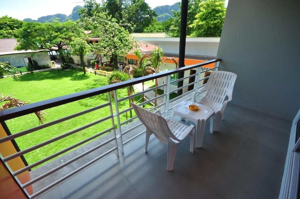 Phi Phi Rimlay Resort 31/48