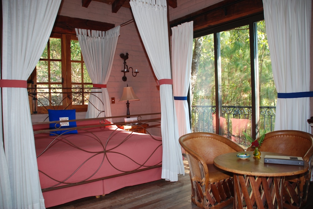 Sierra Lago Resort And Spa 32/57