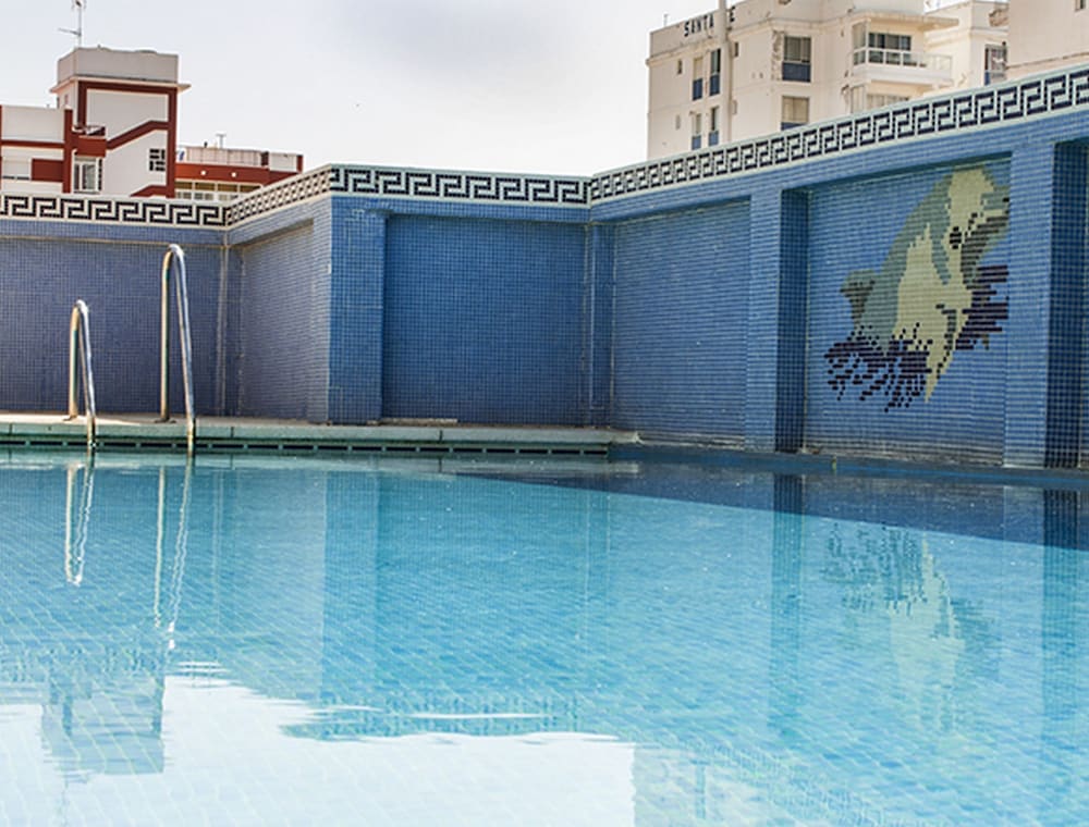 Hotel Mainake Sl 59/60