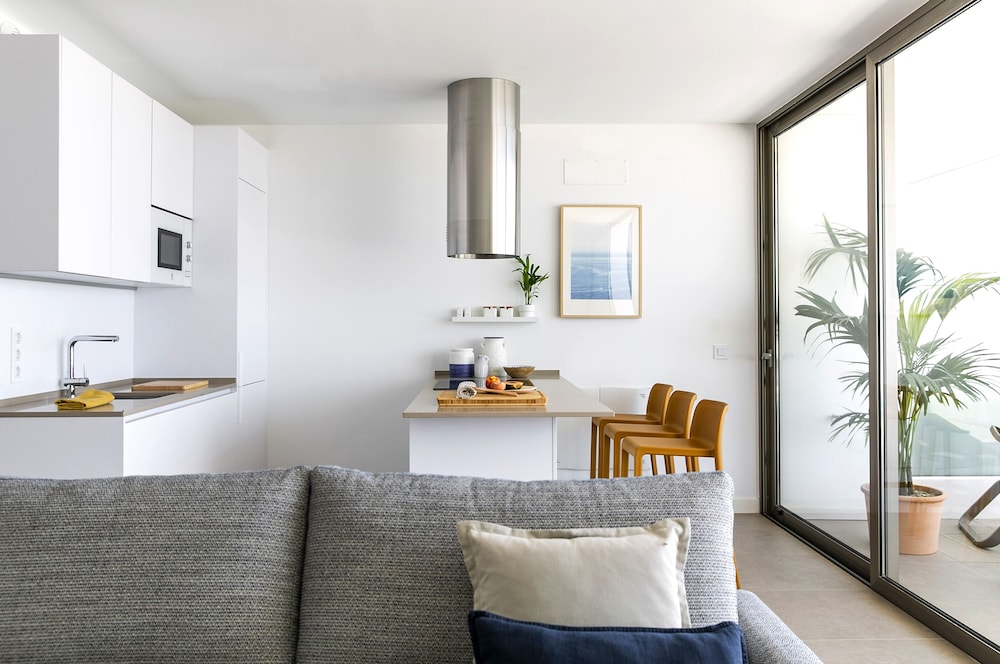 Nivaria Beach Apartments and Villas 38/66