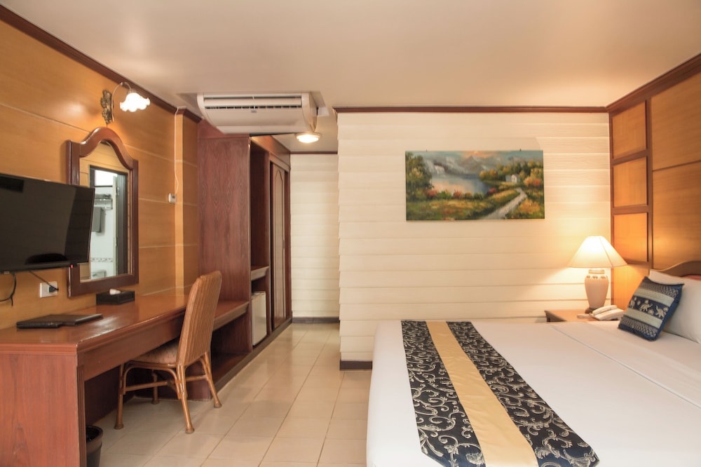 S Lodge Pattaya 28/45
