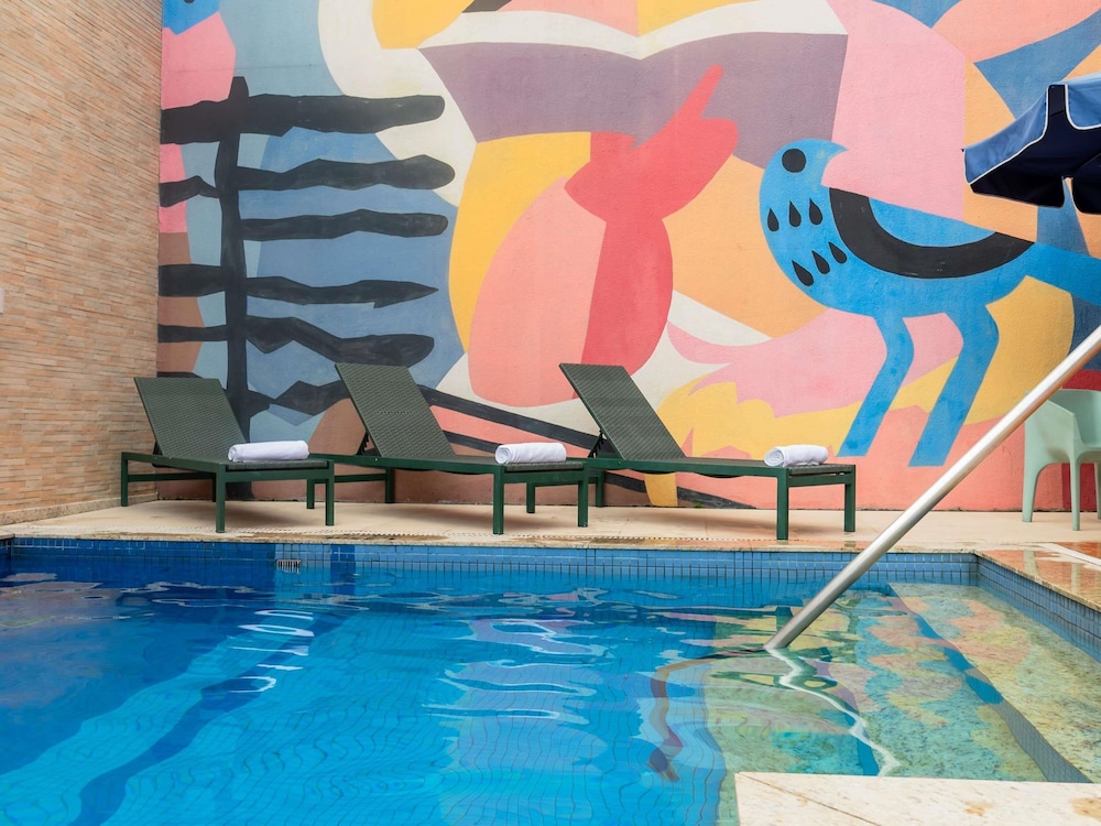 Ibis Styles Belem Nazare 57/63