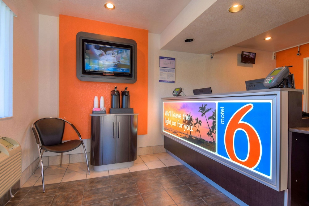 Motel6 San Ysidro, CA - San Diego Border 9/41