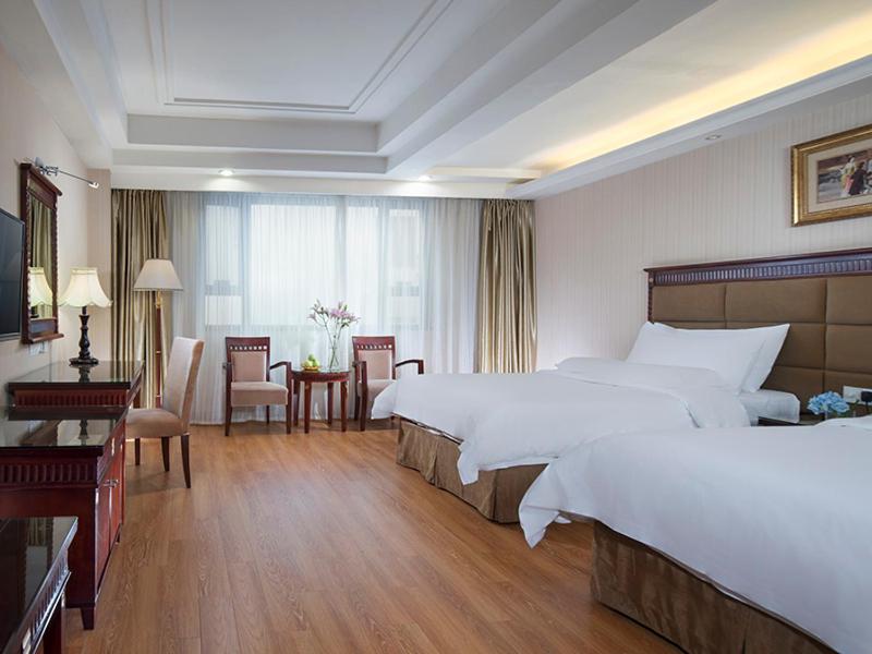 Vienna International Hotel Guilin Yangshuo West Street 5/18