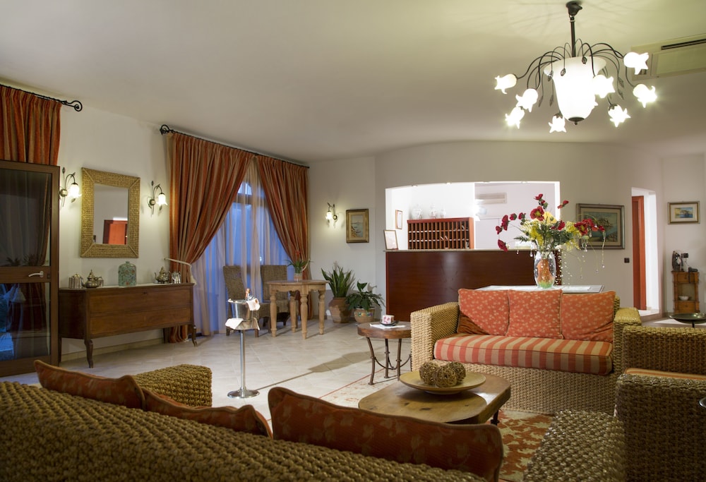 Garden Hotel Ripa 30/68