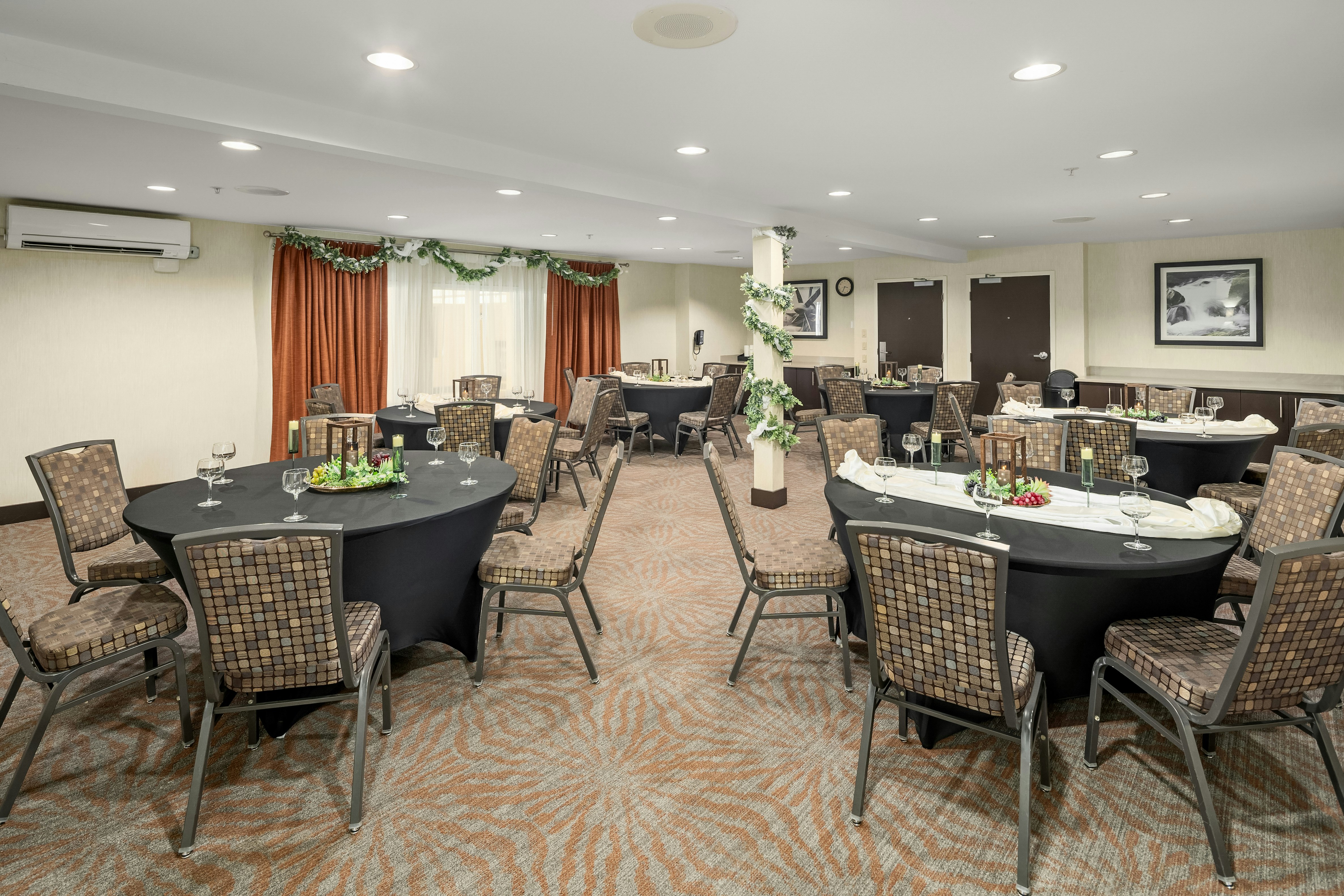 Hampton Inn & Suites Seattle North Lynnwood 54/60
