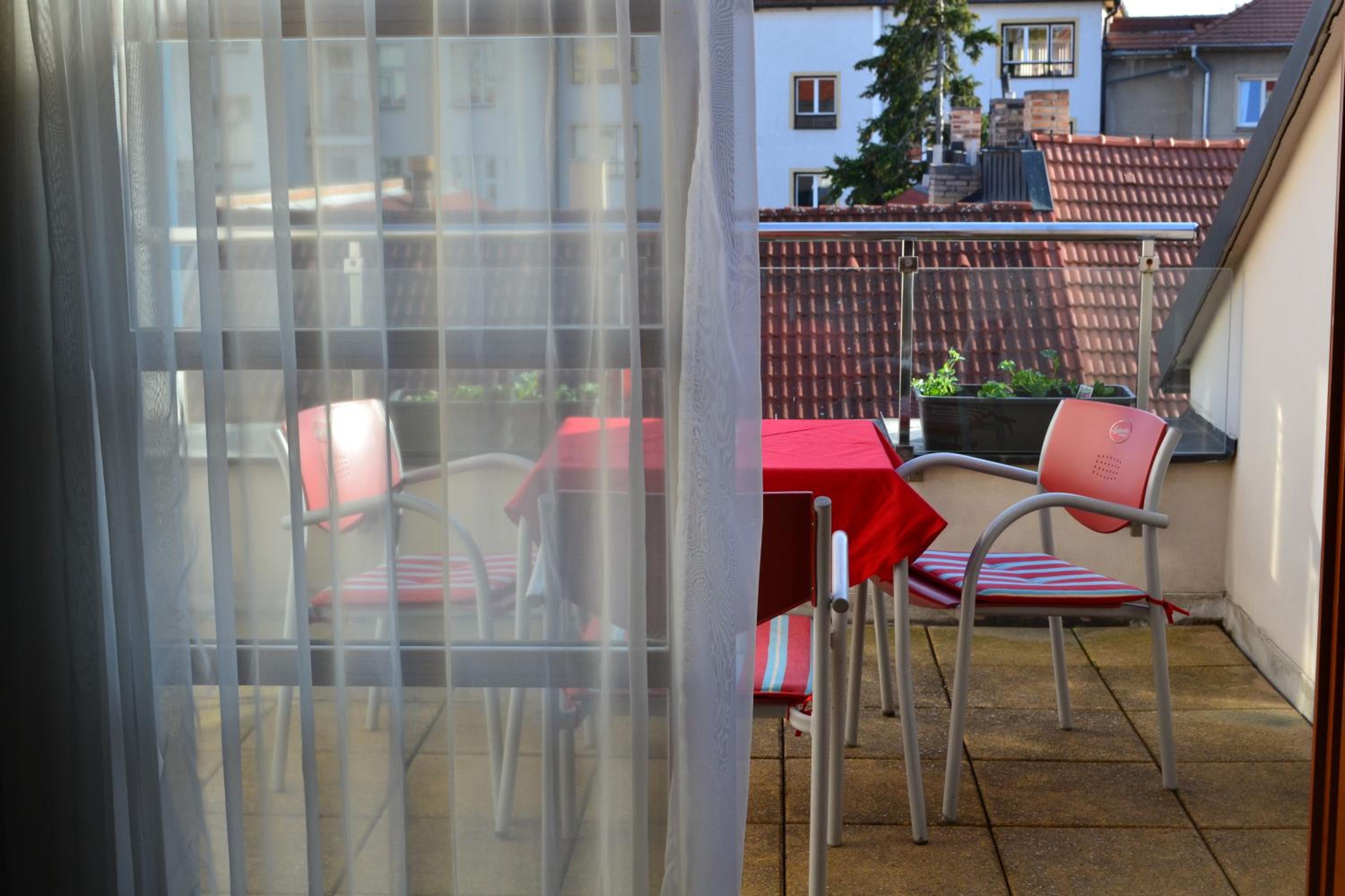 Hotel Dvorak 50/66