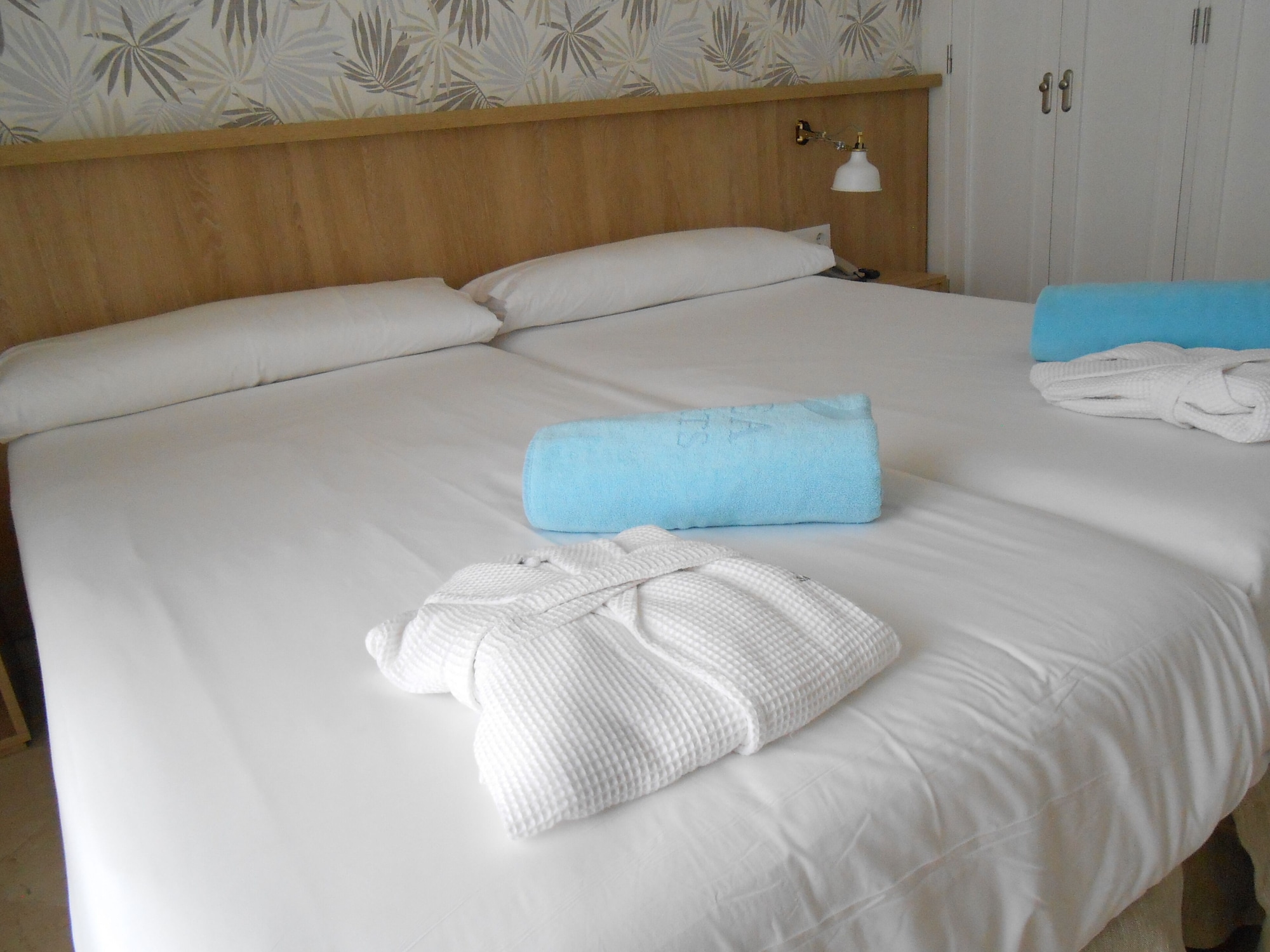 2 Bedrooms, Gold, Apartment, King Bed, 3 Beds, Private Pool