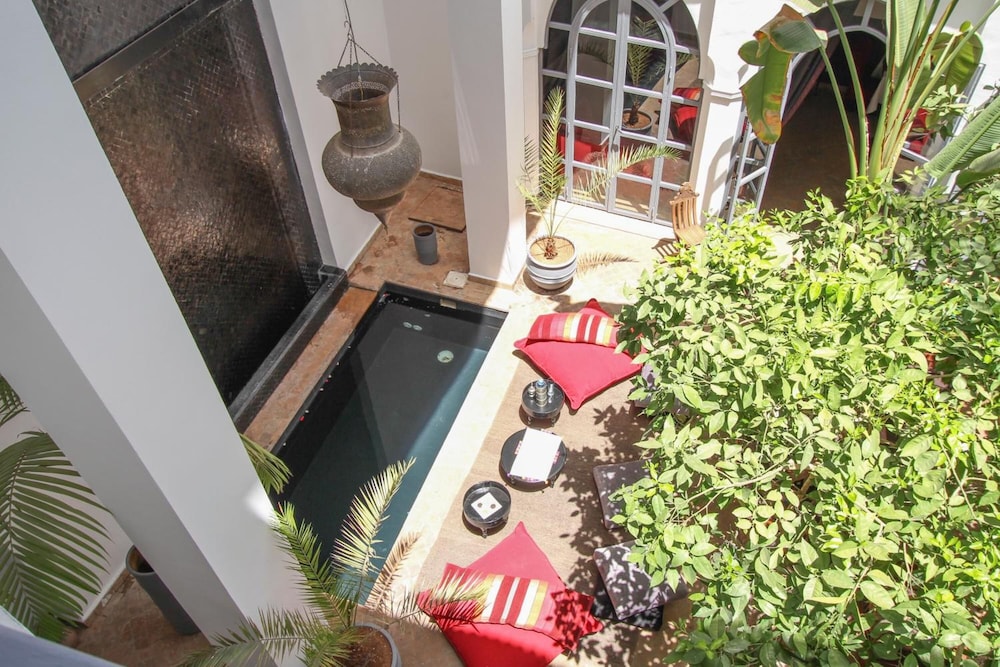 Riad 64 5/48